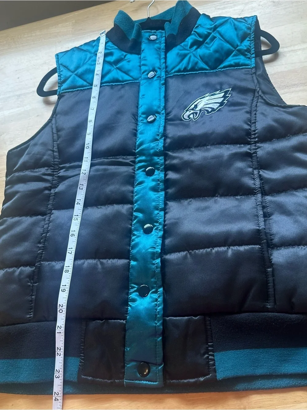 Philadelphia Eagles Vest Women’s Size Large L Black Green NFL Football Snap